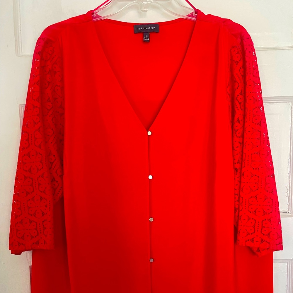 Red blouse/top